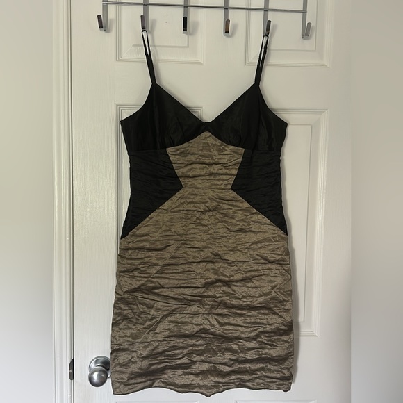 💎BCBG RUCHED DRESS💎 - Picture 1 of 3